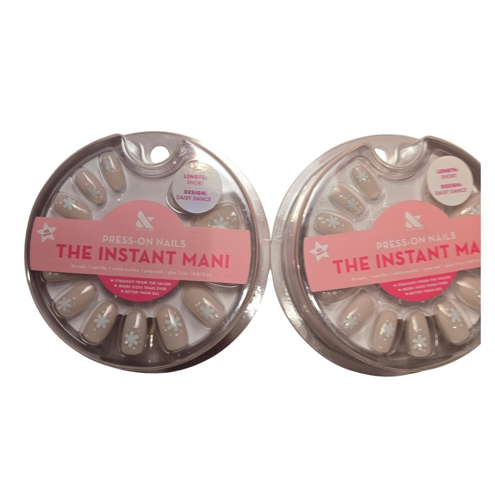 Lot of 2 Olive & June Instant Mani Press On Nails Daisy Dance Short Lgth‎ 42 Ct